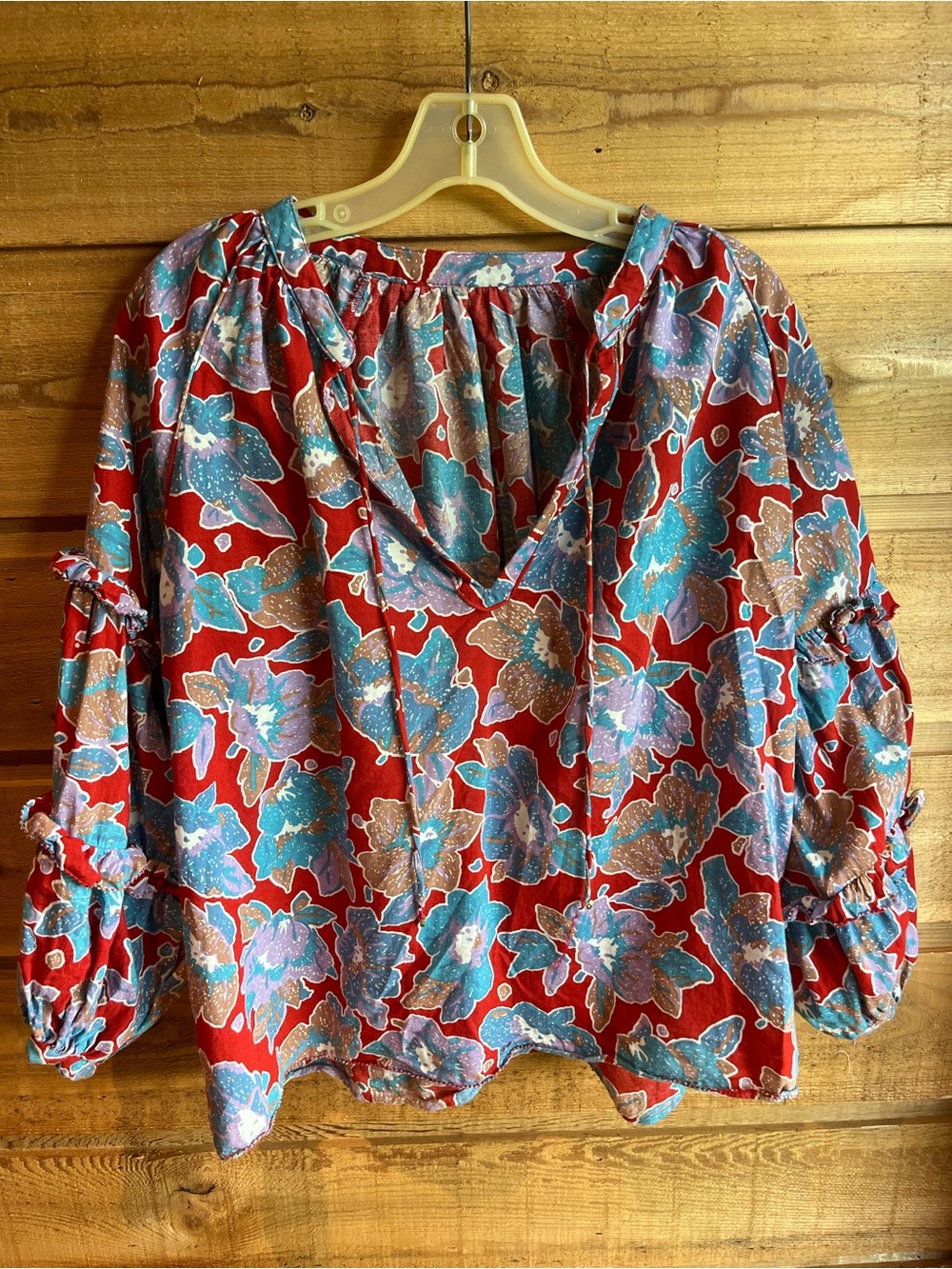 Floral V-Neck Ruffle Sleeve Relaxed Fit Peasant Blouse in Red, Blue and Purple